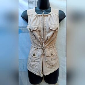 American Eagle Outfitters Tan Sleeveless Vest